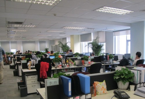 20cm速遞｜機構稱看好新能源板塊投資機會，同類規模最大的創業板新能源ETF華夏（159368）助力低成本布局！:新能源
